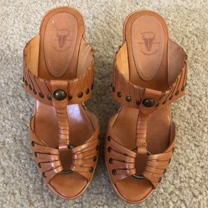 Frye leather heels